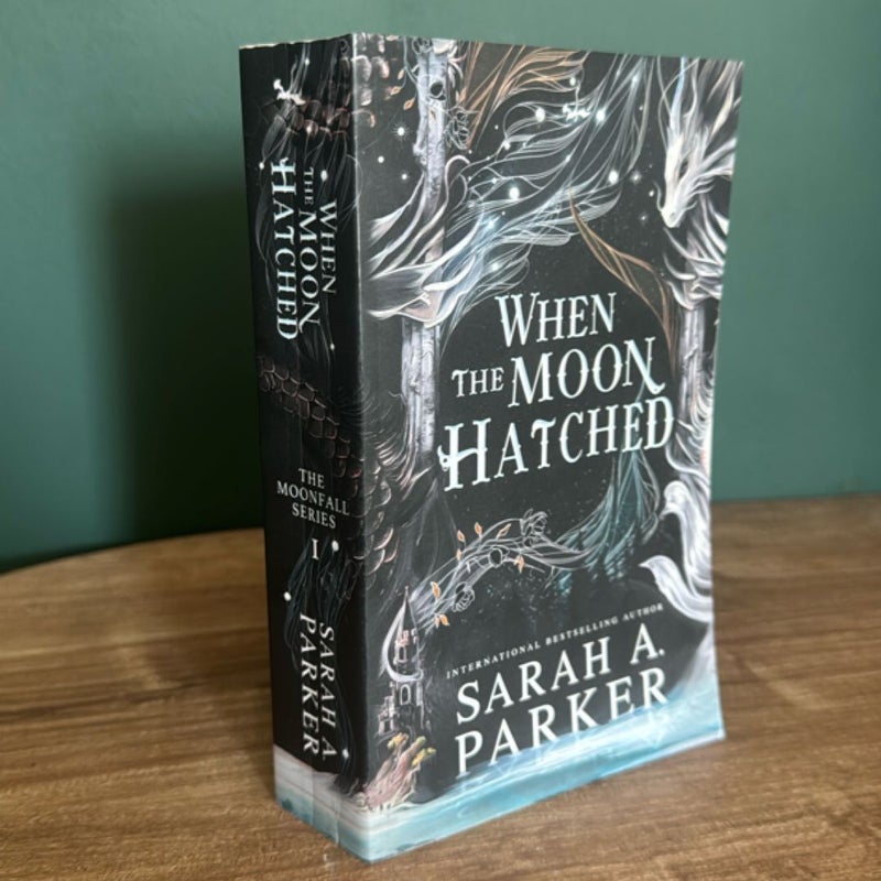 OOP When the Moon Hatched (Indie Published)