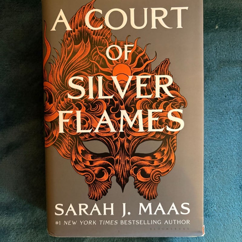 A Court of Silver Flames