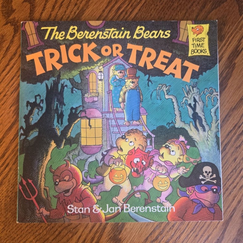 The Berenstain Bears Trick or Treat