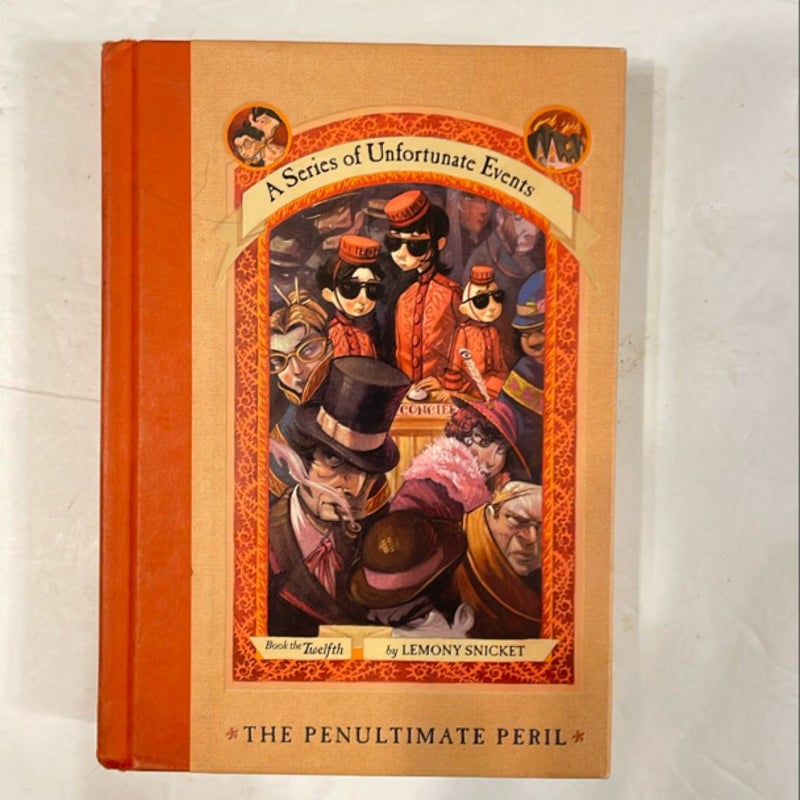 A Series of Unfortunate Events #12: the Penultimate Peril  (1471)