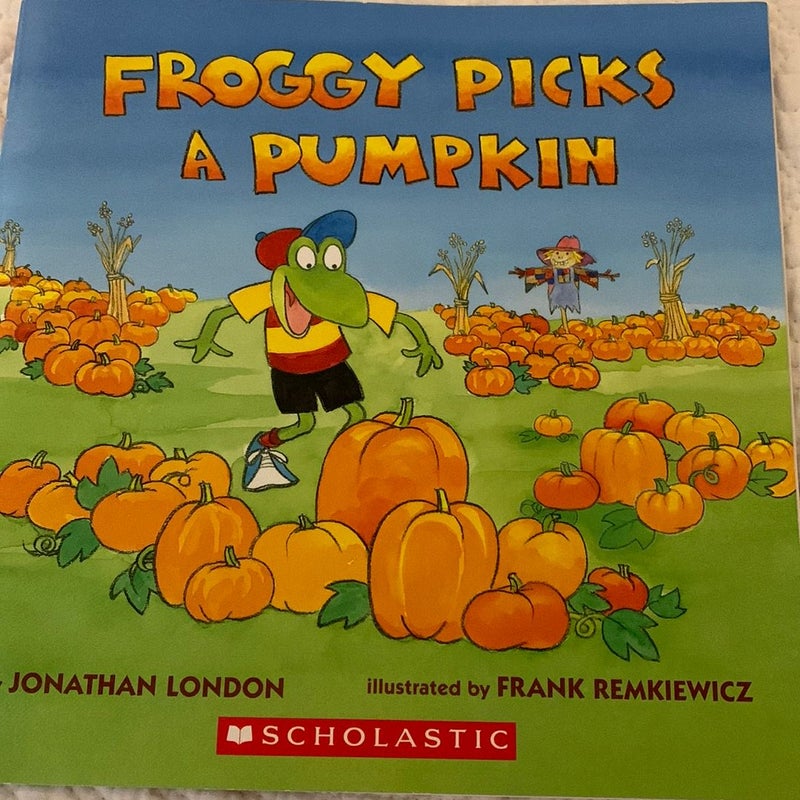 Froggy Picks a Pumpkin 