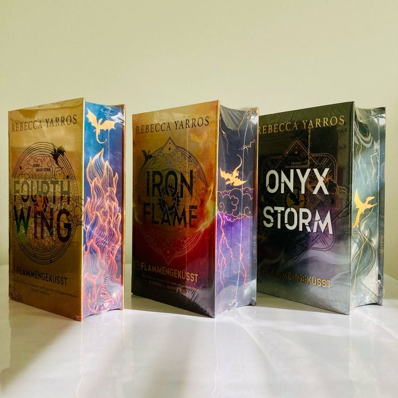 Fourth Wing, Iron Flame & Onyx Storm GERMAN Special Editions