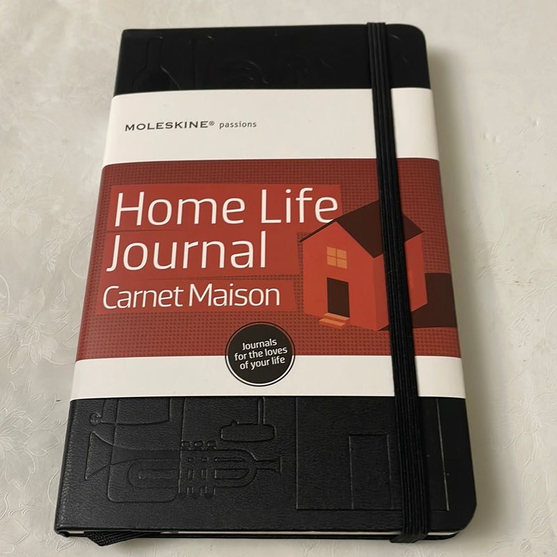 Moleskine Passion Journal - Homelife, Large, Hard Cover (5 X 8. 25)