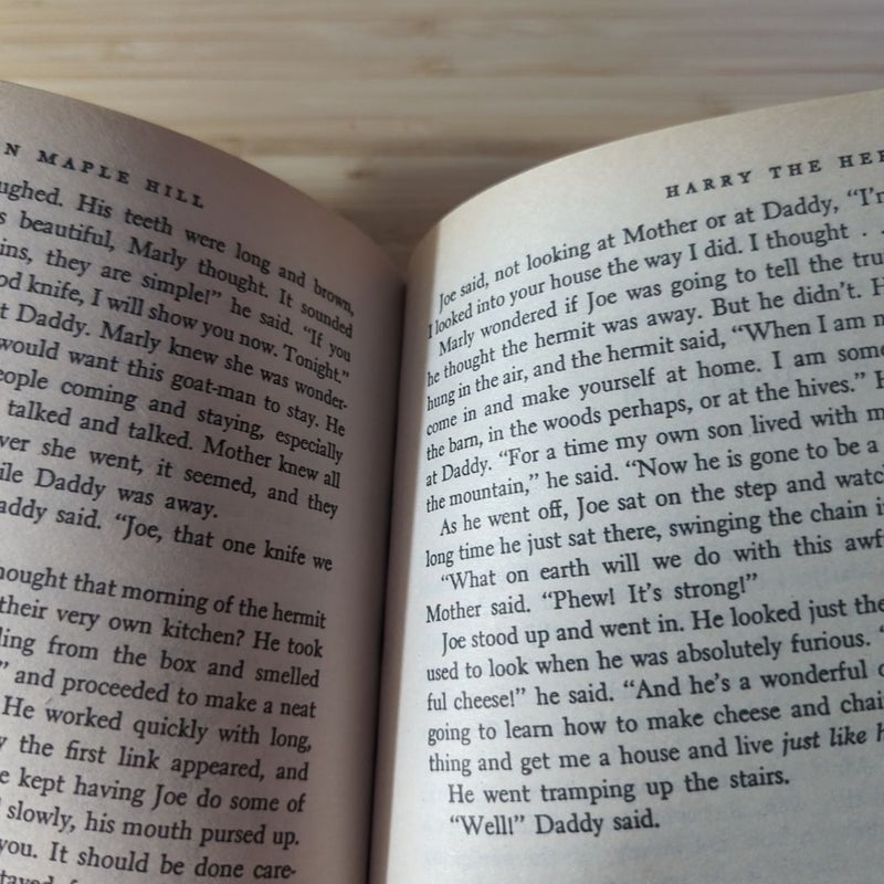 Miracles on Maple Hill