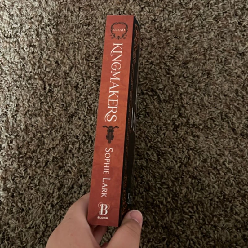 Kingmakers: Graduation (Deluxe Edition)