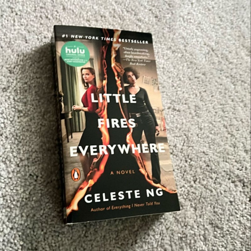 Little Fires Everywhere (Movie Tie-In)