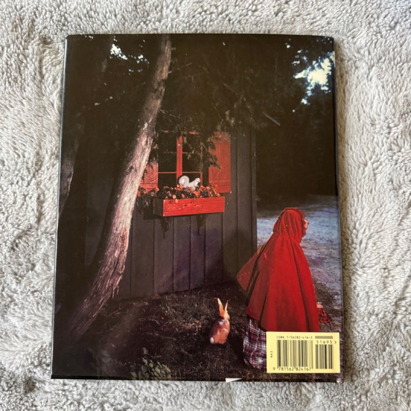 1ST ED Little Red Riding Hood