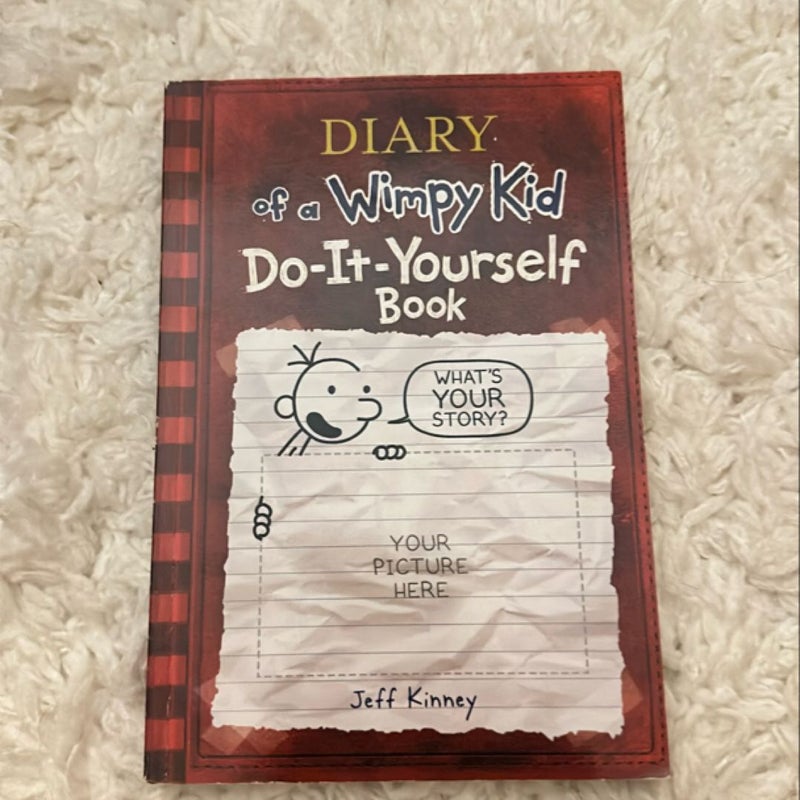 Diary of a Wimpy Kid Do-It-Yourself Book