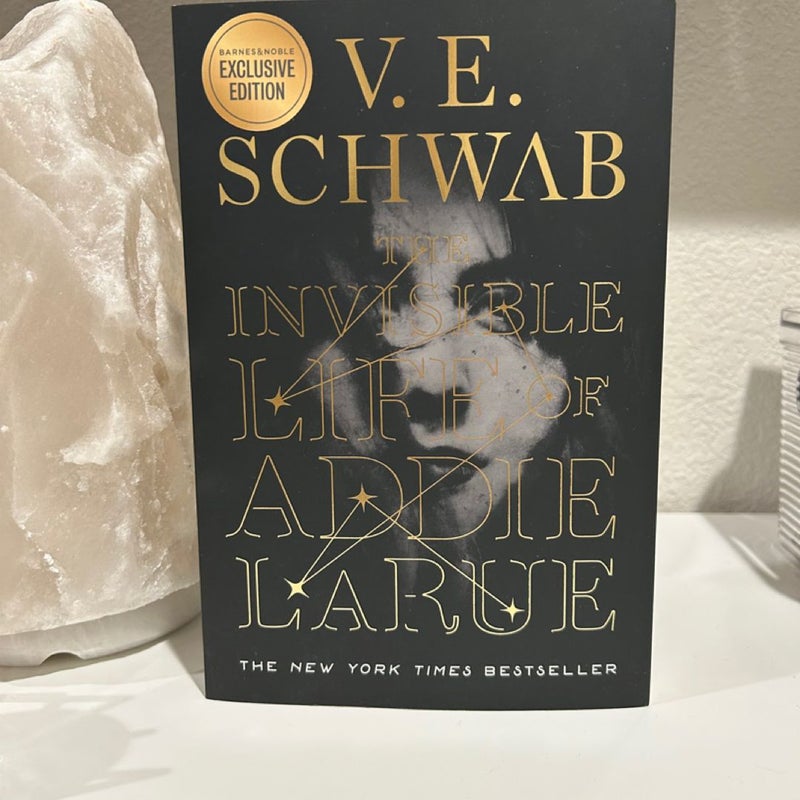 The Invisible Life of Addie Larue (B&N Exclusive)