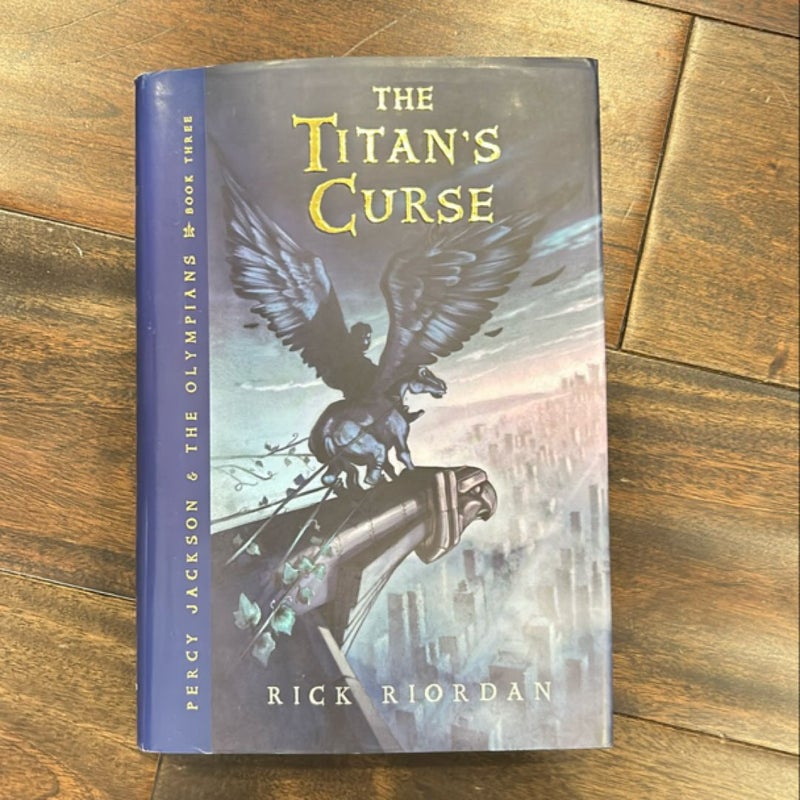 Percy Jackson and the Olympians, Book Three the Titan's Curse (Percy Jackson and the Olympians, Book Three)