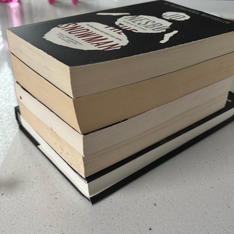*BUNDLE* Cockroaches, The Leopard, The Snowman, The Thirst, The Jealousy Man