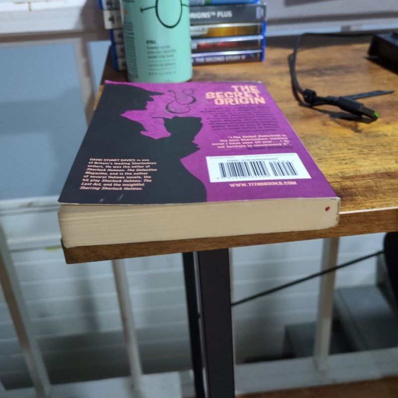 Sherlock holmes the veiled detective 