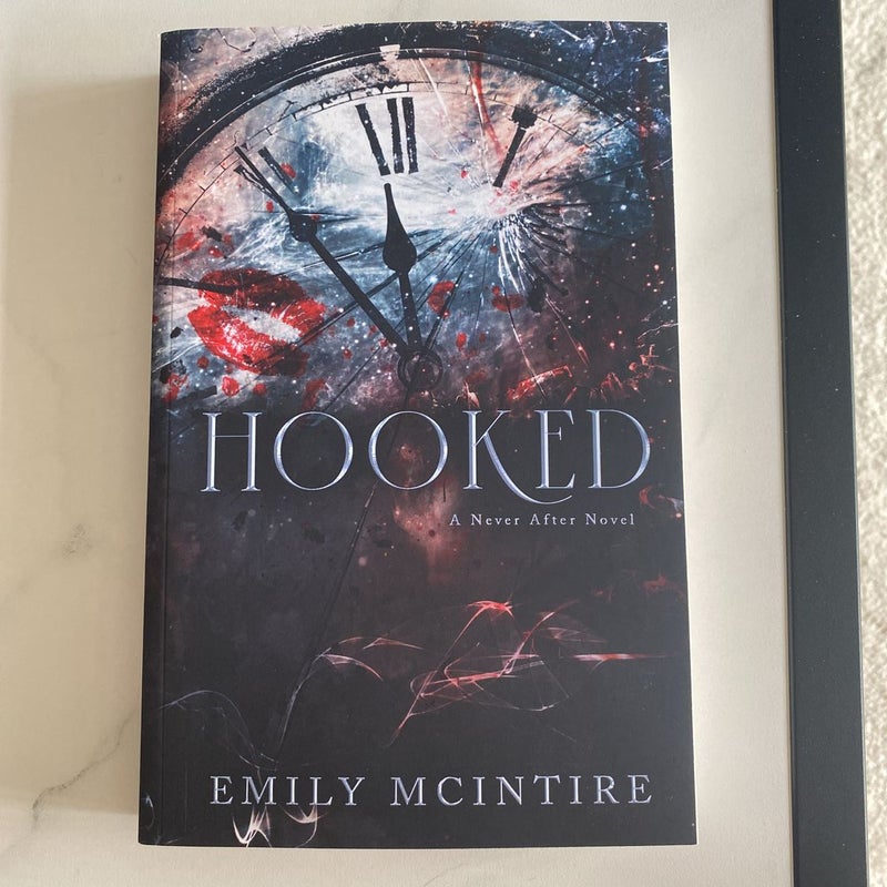 Hooked *Indie cover*