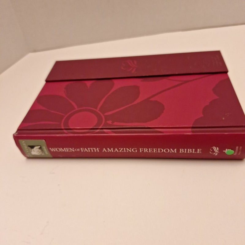 Women of Faith Amazing Freedom Bible-NCV