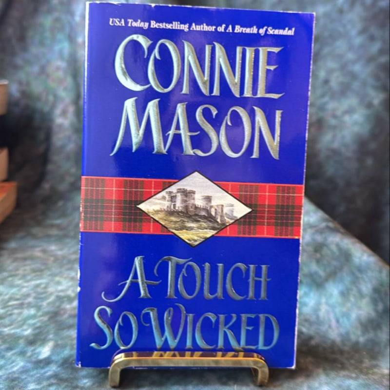 EXCELLENT - A Touch So Wicked - An Avon Romantic Treasure Clinch