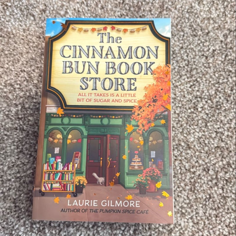 The Cinnamon Bun Book Store (Dream Harbor, Book 2)