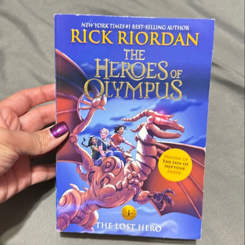 Heroes of Olympus, the, Book One the Lost Hero ((new Cover))