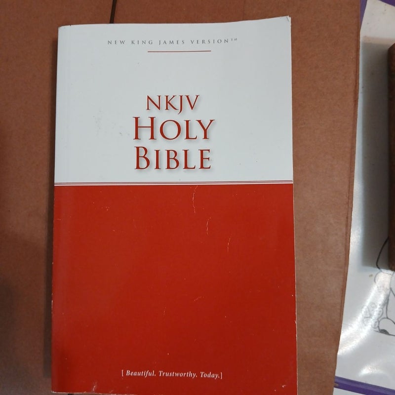 NKJV Economy Bible