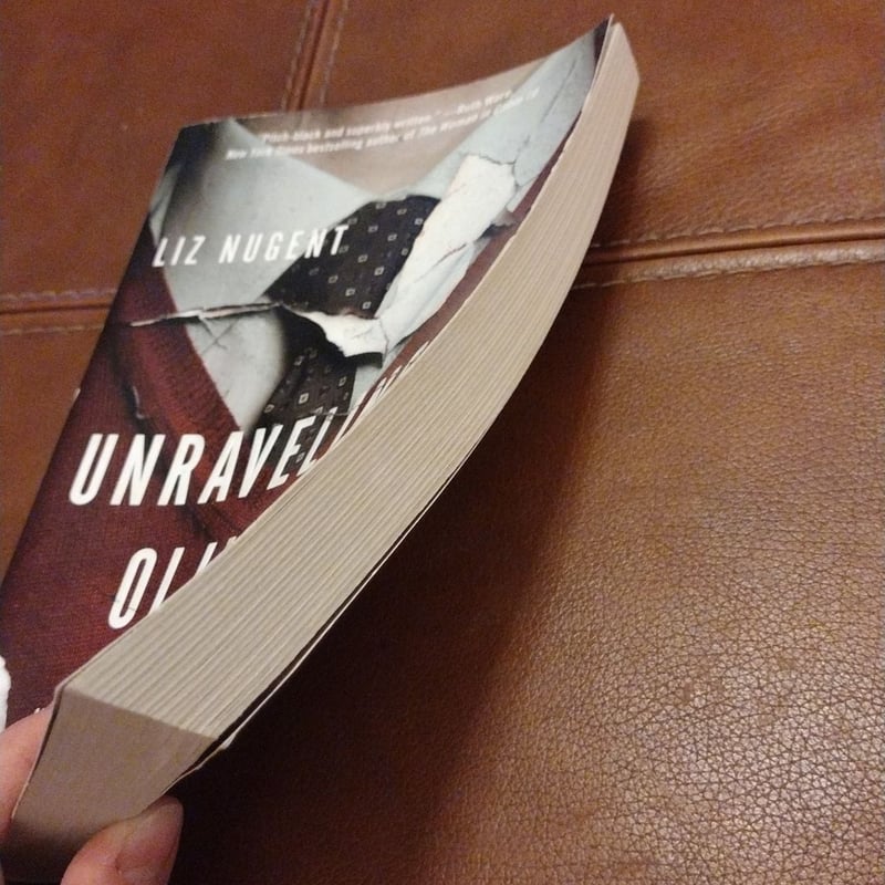 Unraveling Oliver by Liz Nugent, Paperback Pangobooks