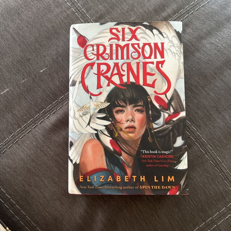  Six Crimson Cranes: 9780593300916: Lim, Elizabeth: Books