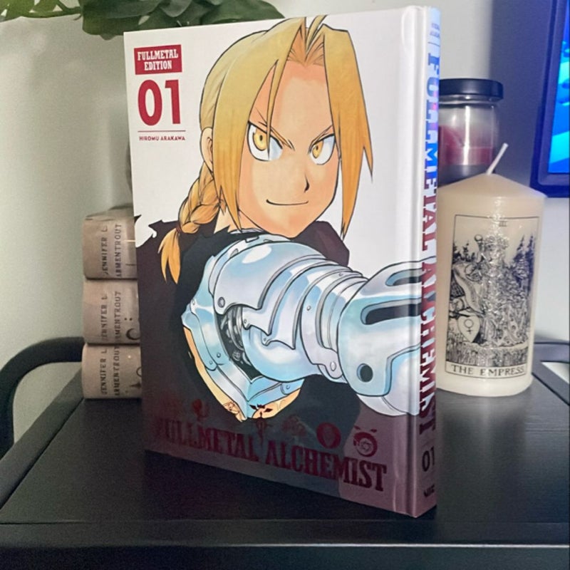 Fullmetal Alchemist: Fullmetal Edition, Vol. 1