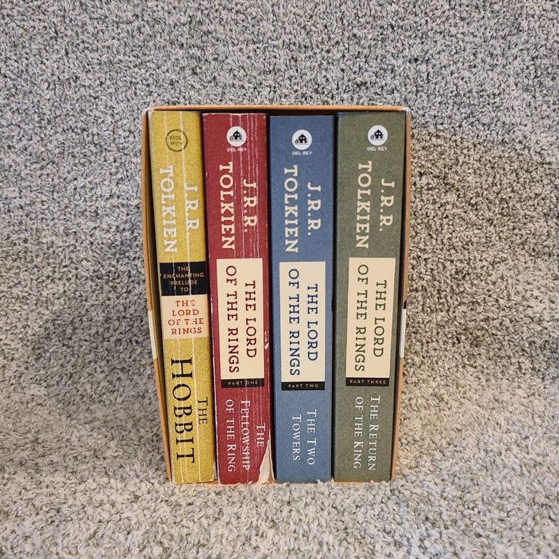 J. R. R. Tolkien 4-Book Boxed Set: the Hobbit and the Lord of the Rings