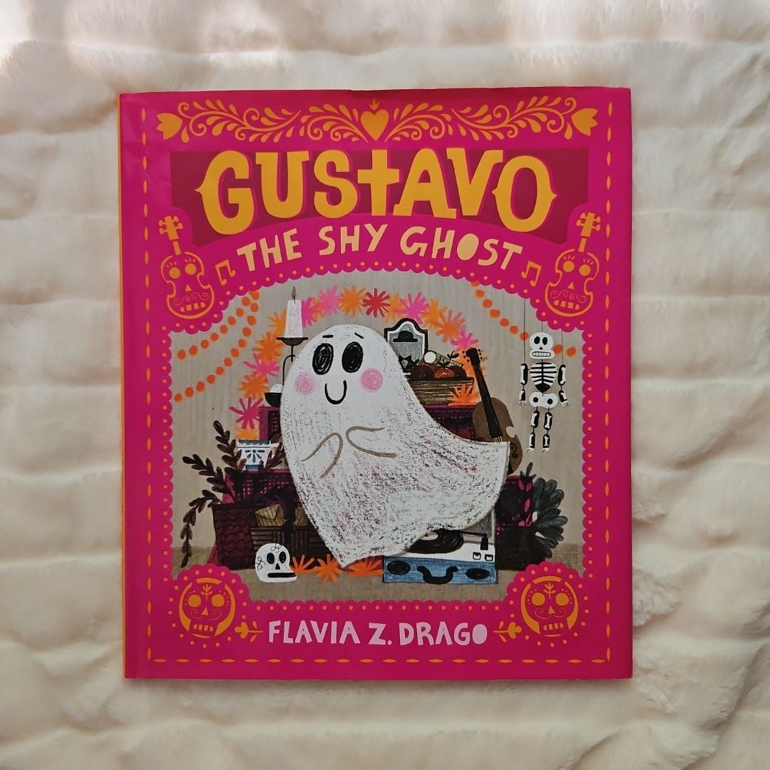 Gustavo, the Shy Ghost