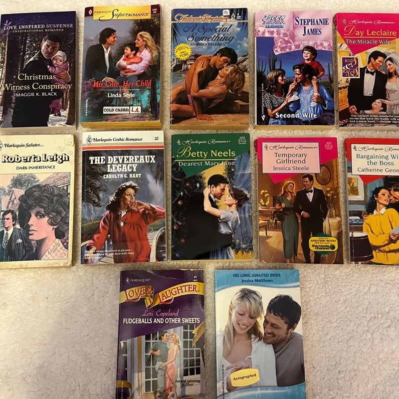 12 Various Harlequin Romance Books 1 Signed