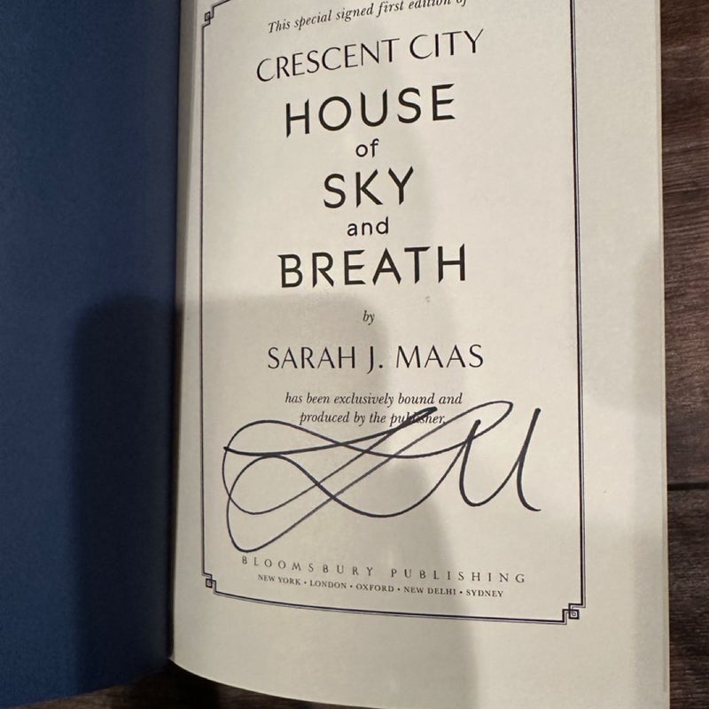 House of Sky and Breath SIGNED crescent city 2 