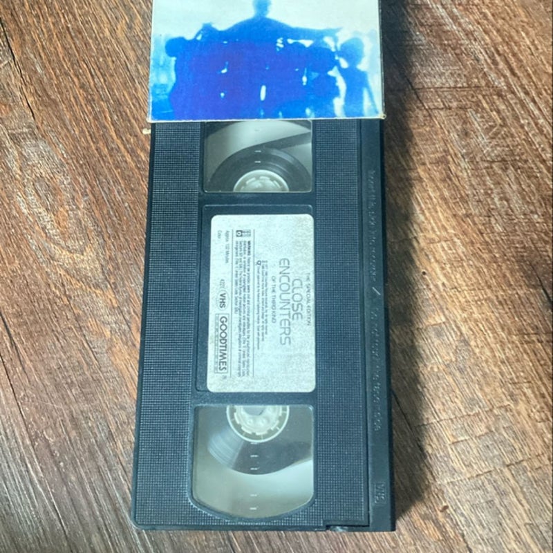 Close Encounters of the Third Kind (VHS)