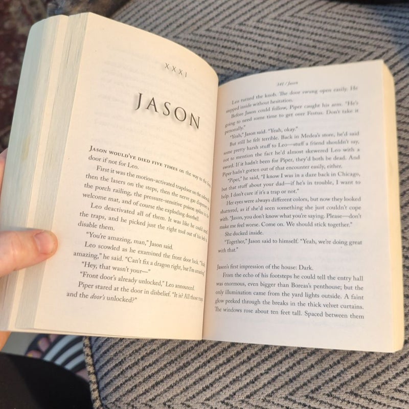 Heroes of Olympus, the, Book One the Lost Hero (Heroes of Olympus, the, Book One)