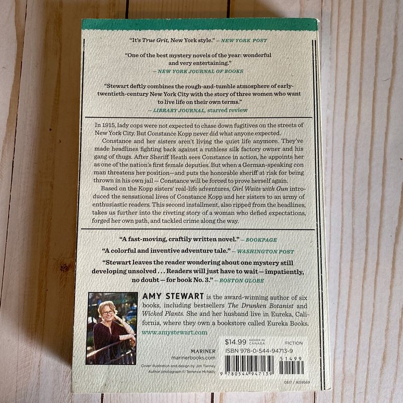 Lady Cop Makes Trouble