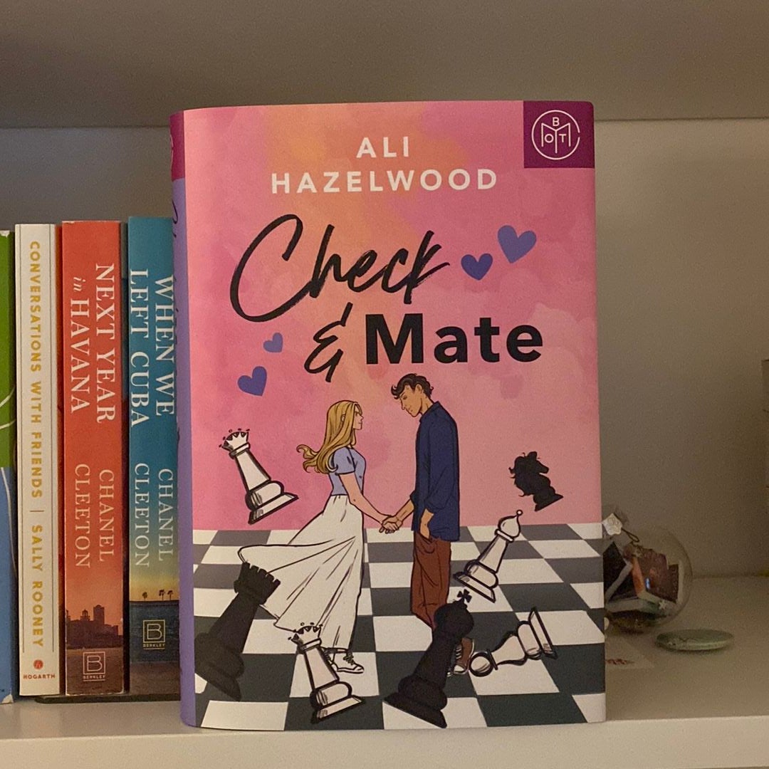 SOLD OUT] Ali Hazelwood and friends! — 'Check and Mate
