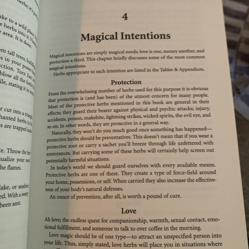 Cunningham's Encyclopedia of Magical Herbs