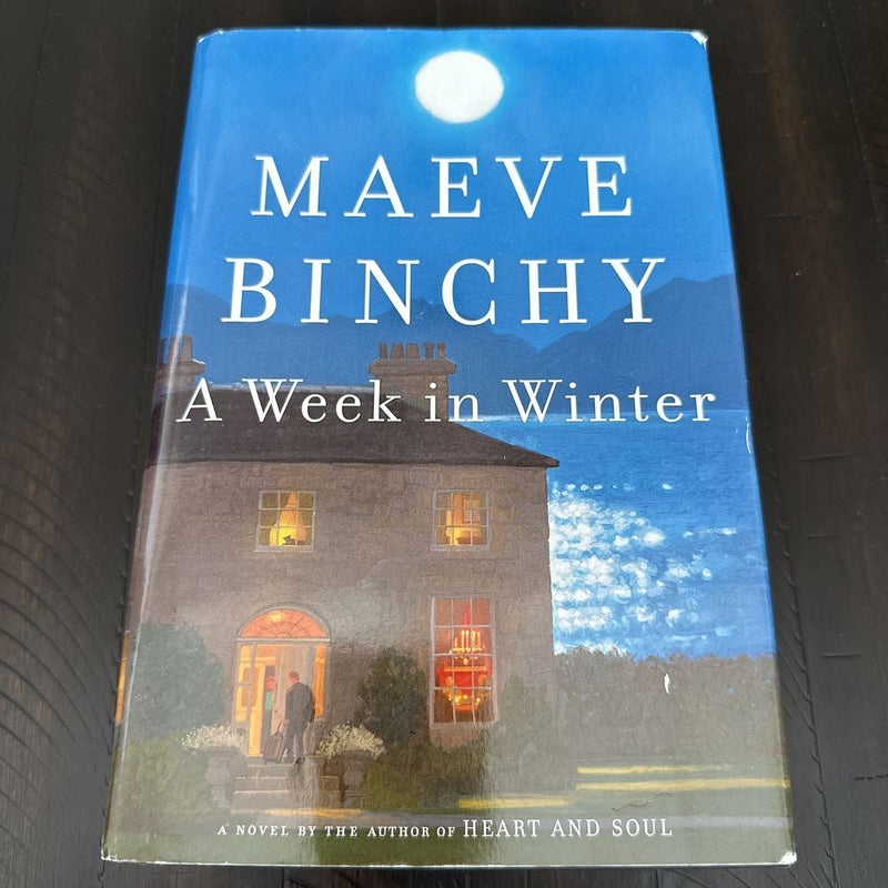 A Week in Winter - LARGE PRINT EDITION