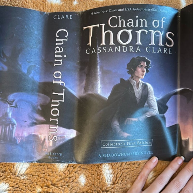 Chain of Thorns (Collector’s First Edition)