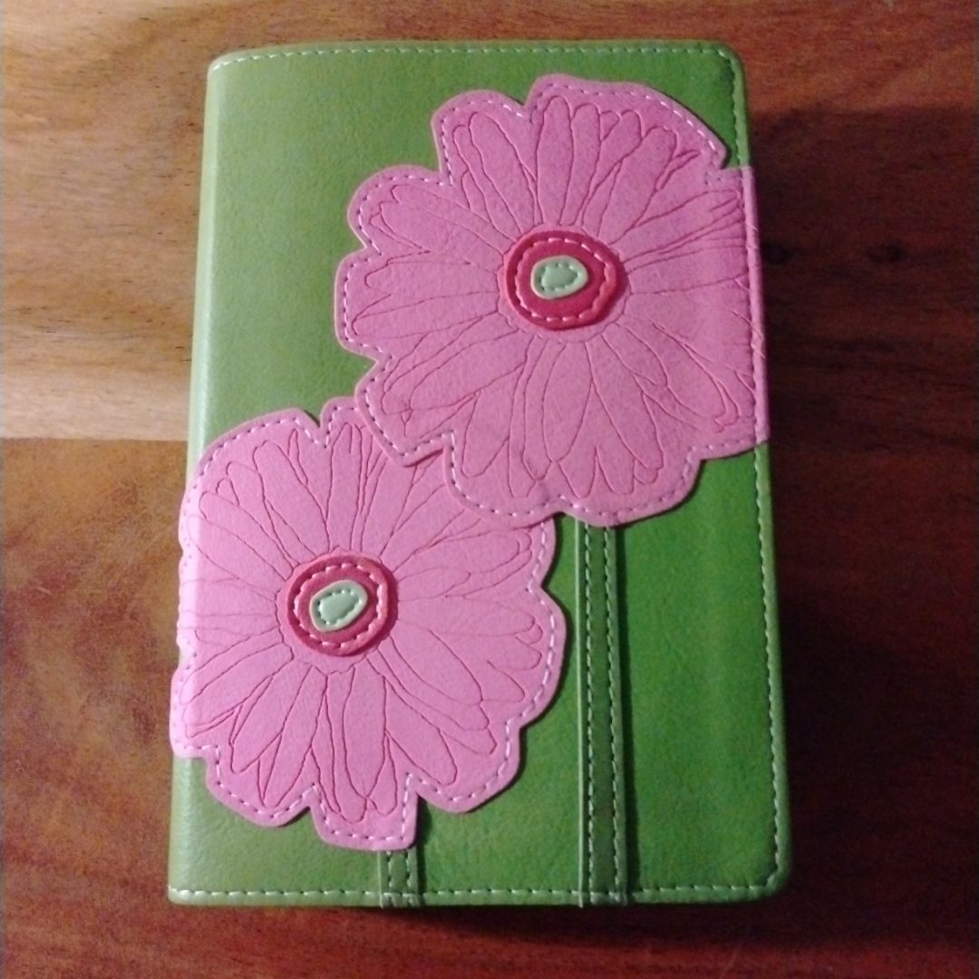 Niv Thinline Bloom Collection Bible