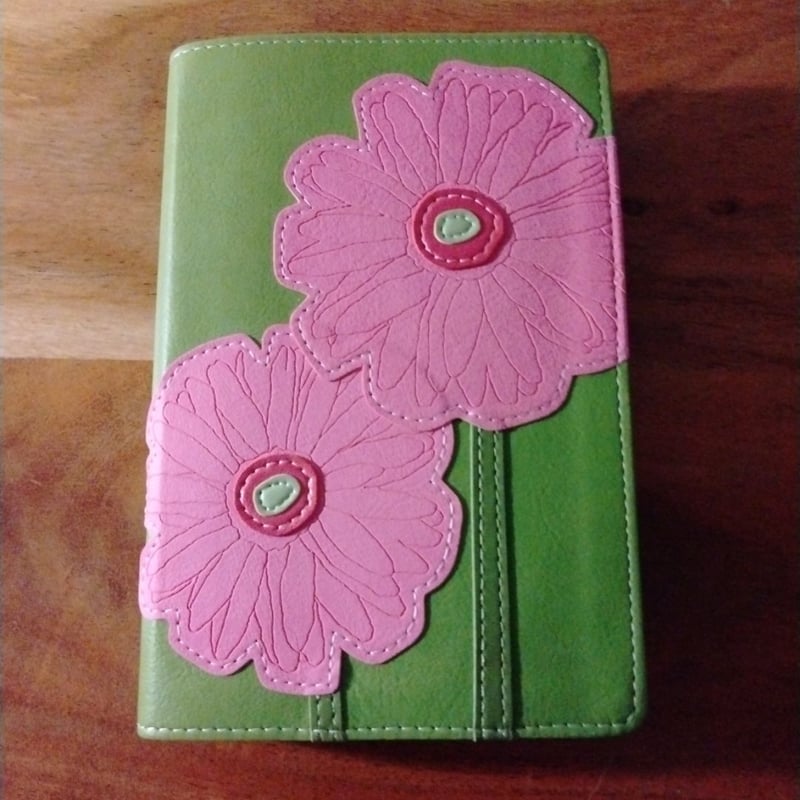 Niv Thinline Bloom Collection Bible