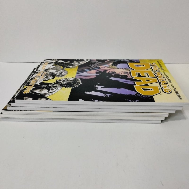 The Walking Dead (Graphic, Comic) 6 Book Bundle