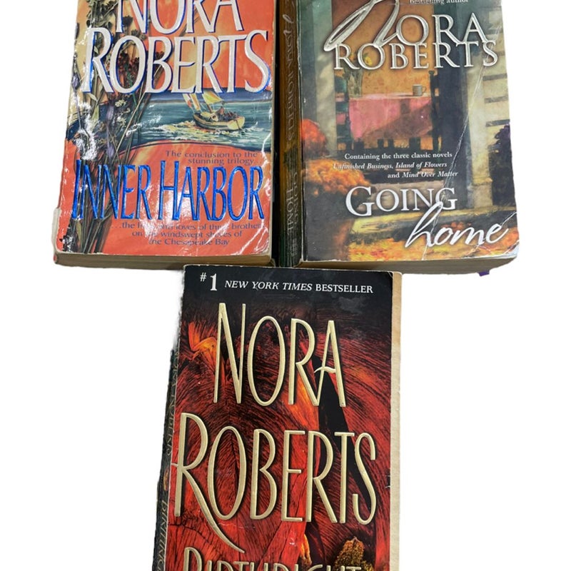 Nora Roberts lot of 11