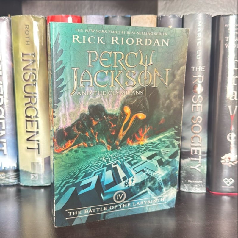 Percy Jackson and the Olympians, Book Four: The Battle of the Labyrinth (Percy Jackson and the Olympians, Book Four)