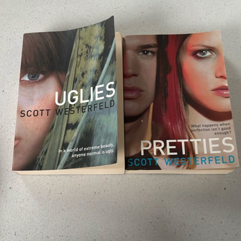 *BUNDLE* Uglies & Pretties 