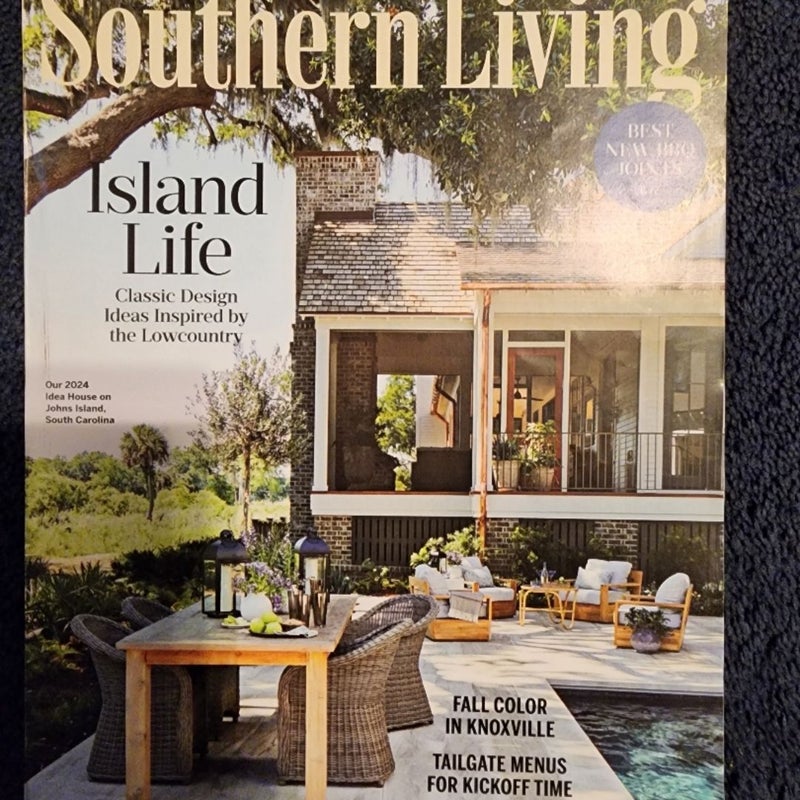 Lot of 4 Southern Living 2024 magazines 