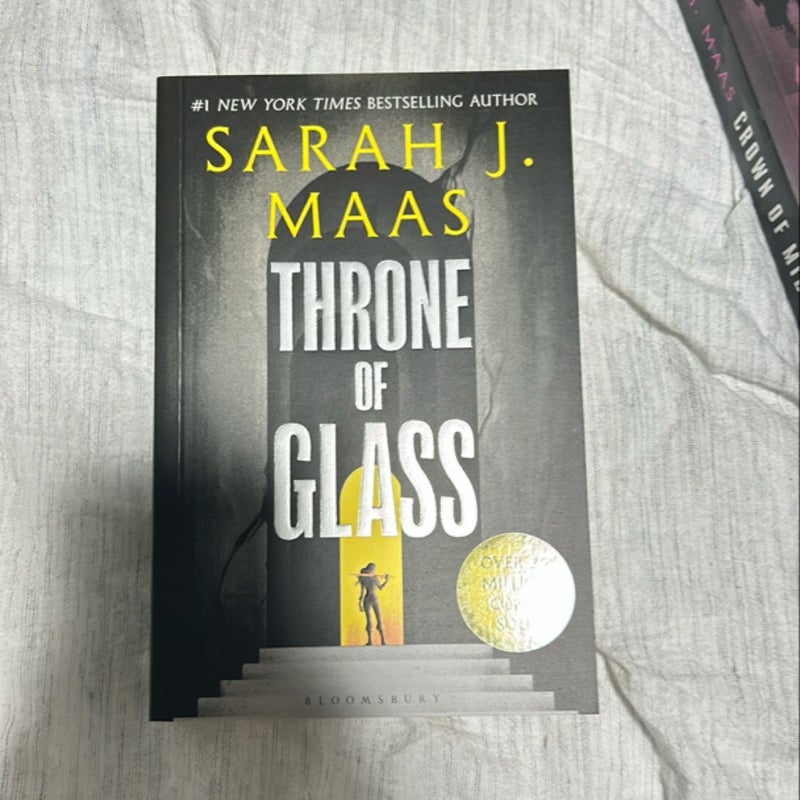 the throne of glass set