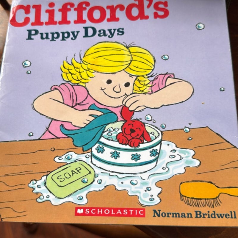 Clifford's Puppy Days
