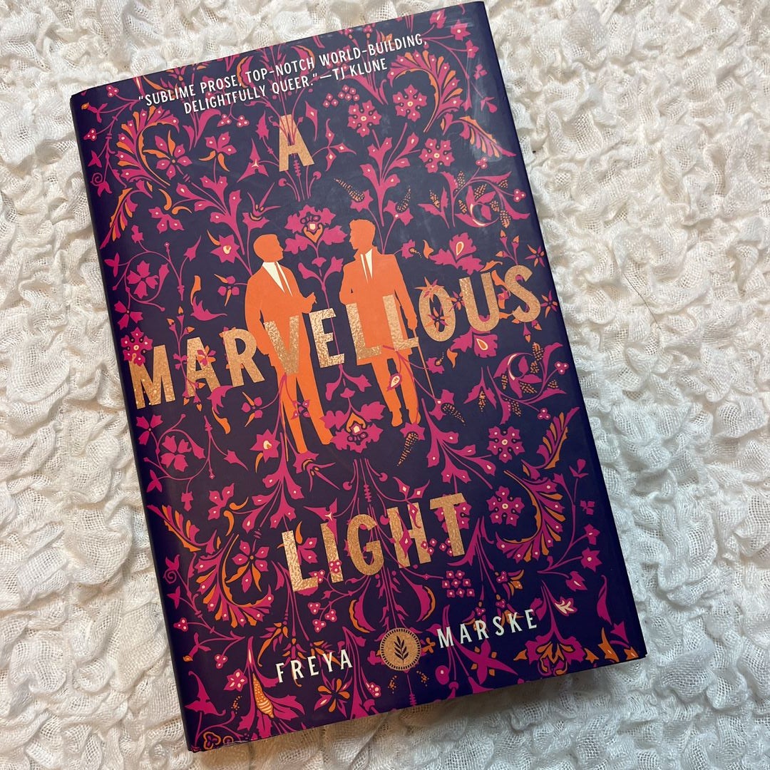 A Marvellous Light by Freya Marske, Hardcover Pangobooks