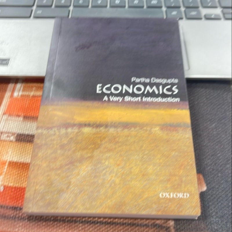 Economics: a Very Short Introduction