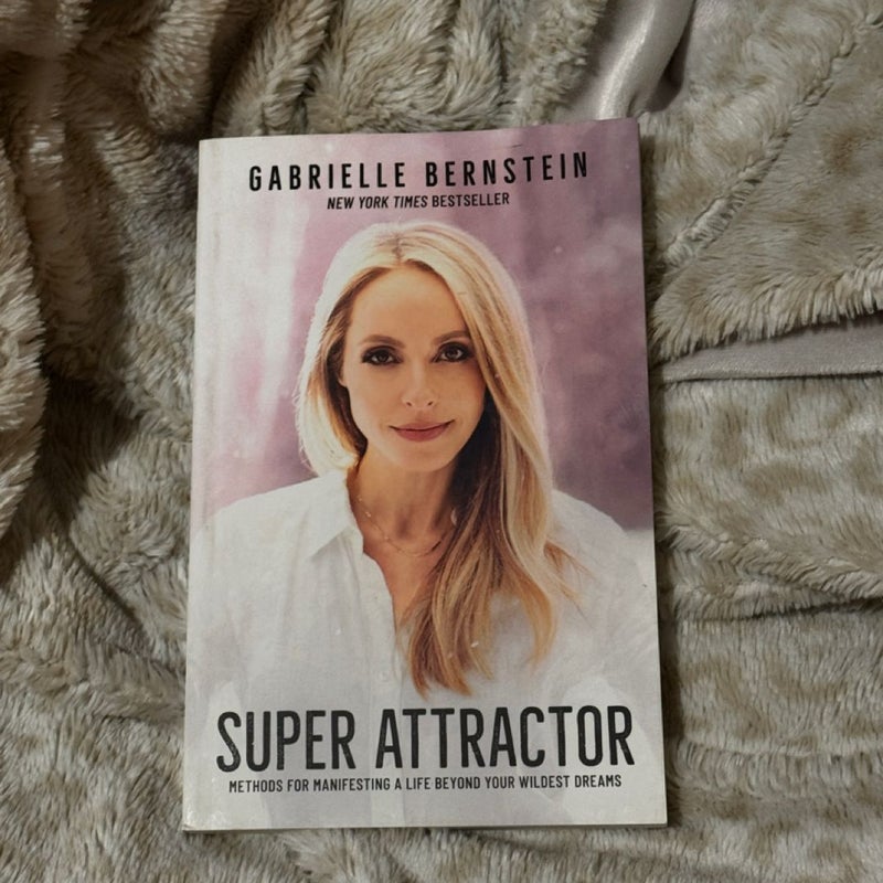 Super Attractor
