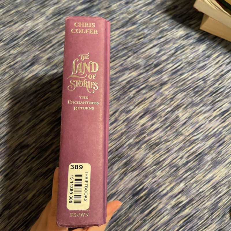 The Land of Stories the Enchantress Returns by Chris Colfer, Hardcover