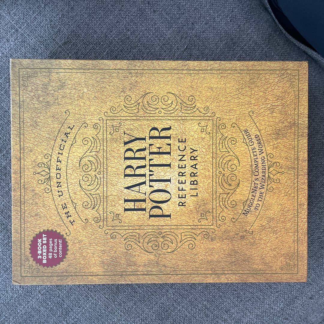 Unofficial Harry Potter Box (Costco Boxed Set)